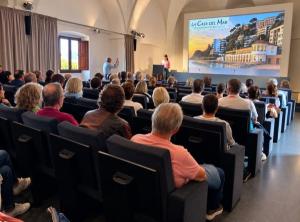 Els Comuns presenten La Casa del Mar com a proposta per recuperar Can Rius per a la ciutadania
